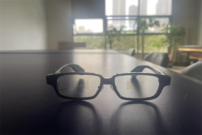 From "Outdoor Action Camera" to "All‑Scenario Information Terminal": How SPAEXI V08 Redefines the Value Proposition of AI Glasses with a Sub‑38g Body