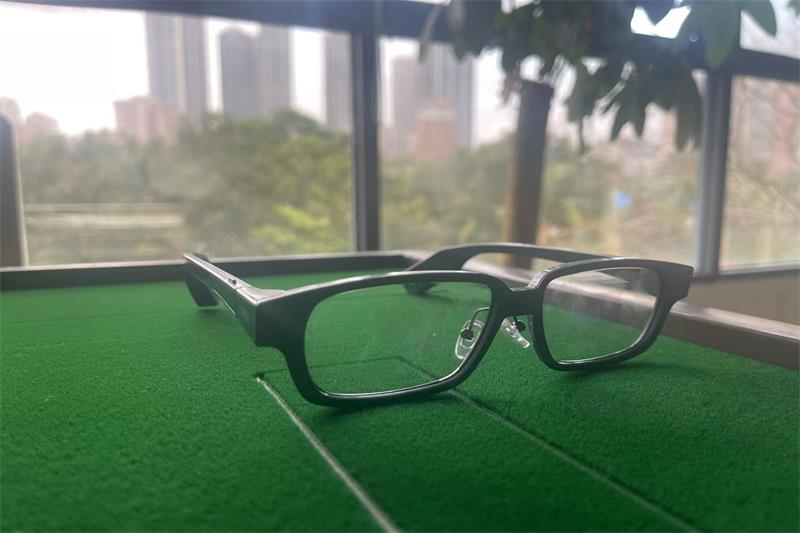 V08 Ultra-Light AI/AR Glasses at 38g: SPAEXI Redefines Industry Standards with "Warm Tech" to Address Lightweight and Multi-Scenario Needs